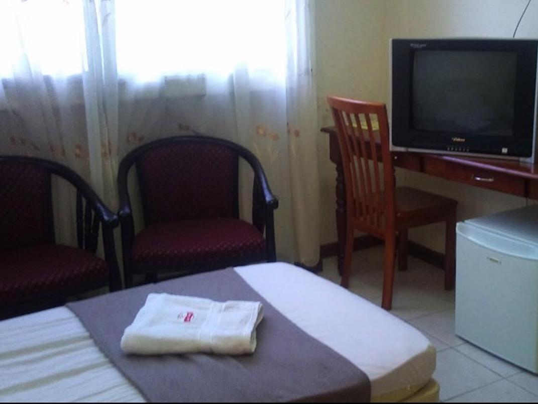 Hotel Teratai Tenang Kuala Terengganu Dış mekan fotoğraf