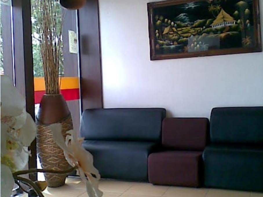 Hotel Teratai Tenang Kuala Terengganu Dış mekan fotoğraf